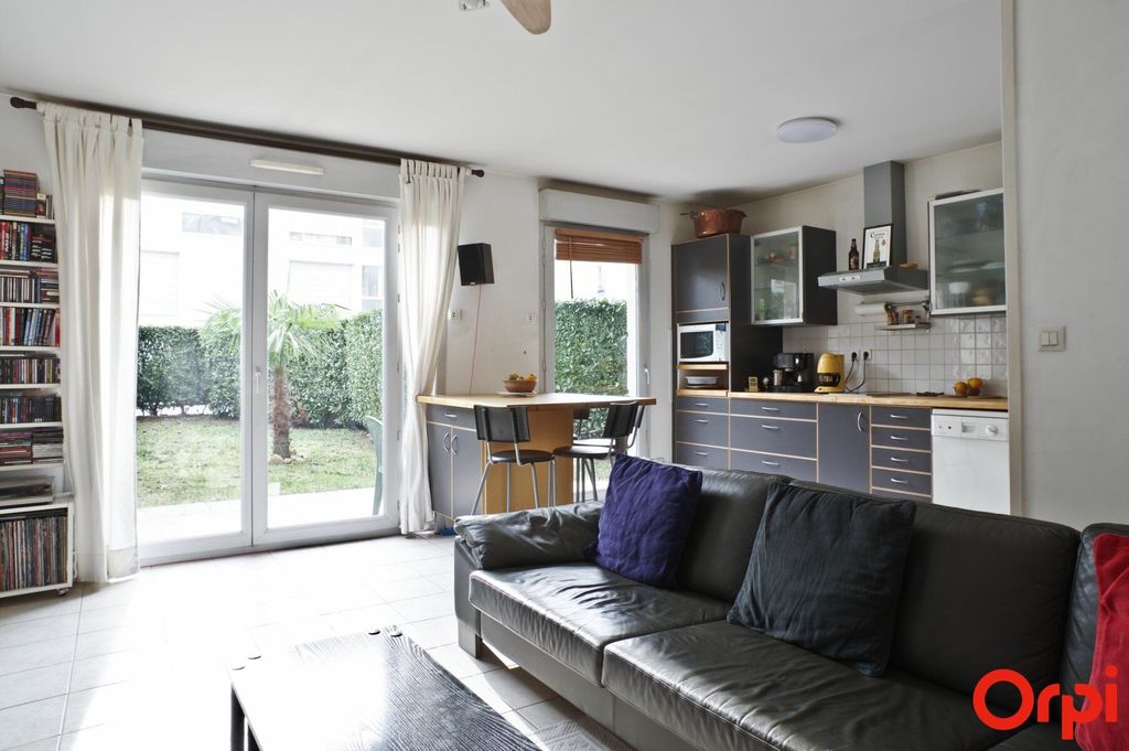 Achat appartement à vendre 2 pièces 51 m² - Lyon 3ème arrondissement