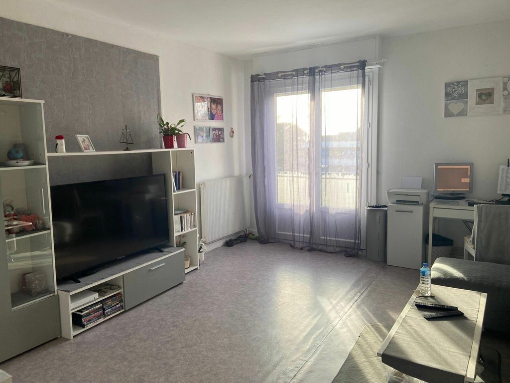 Achat appartement à vendre 4 pièces 84 m² - Parentis-en-Born