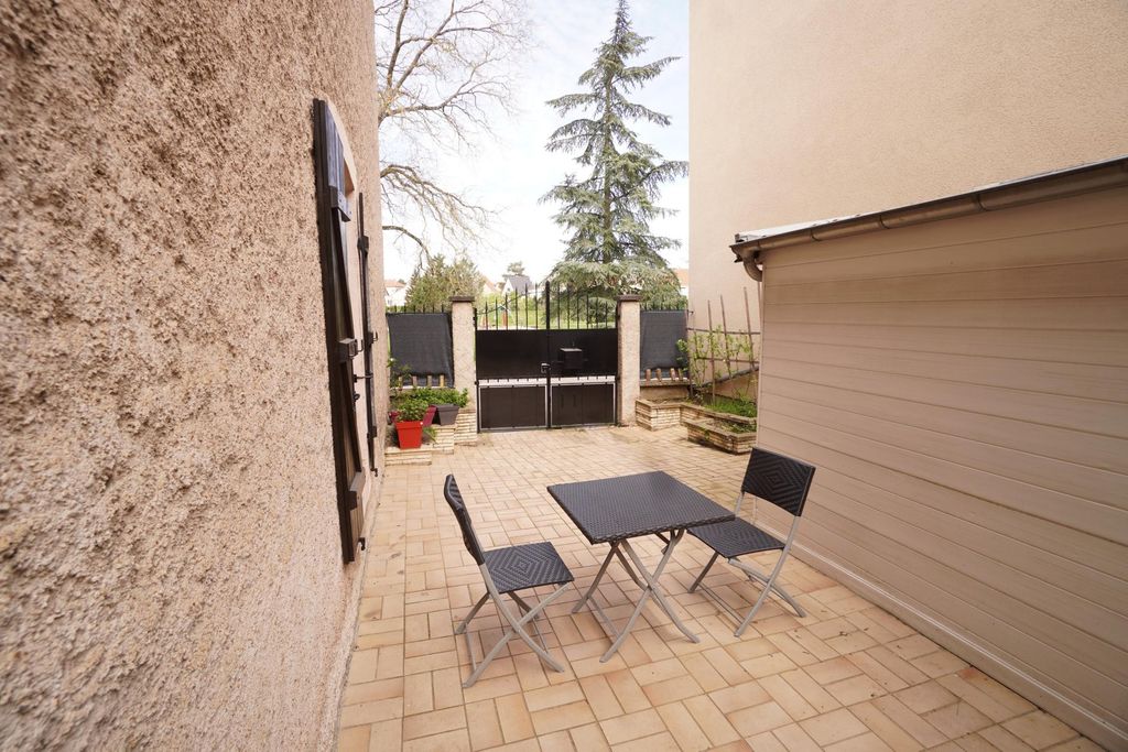 Achat appartement à vendre 5 pièces 138 m² - Metz