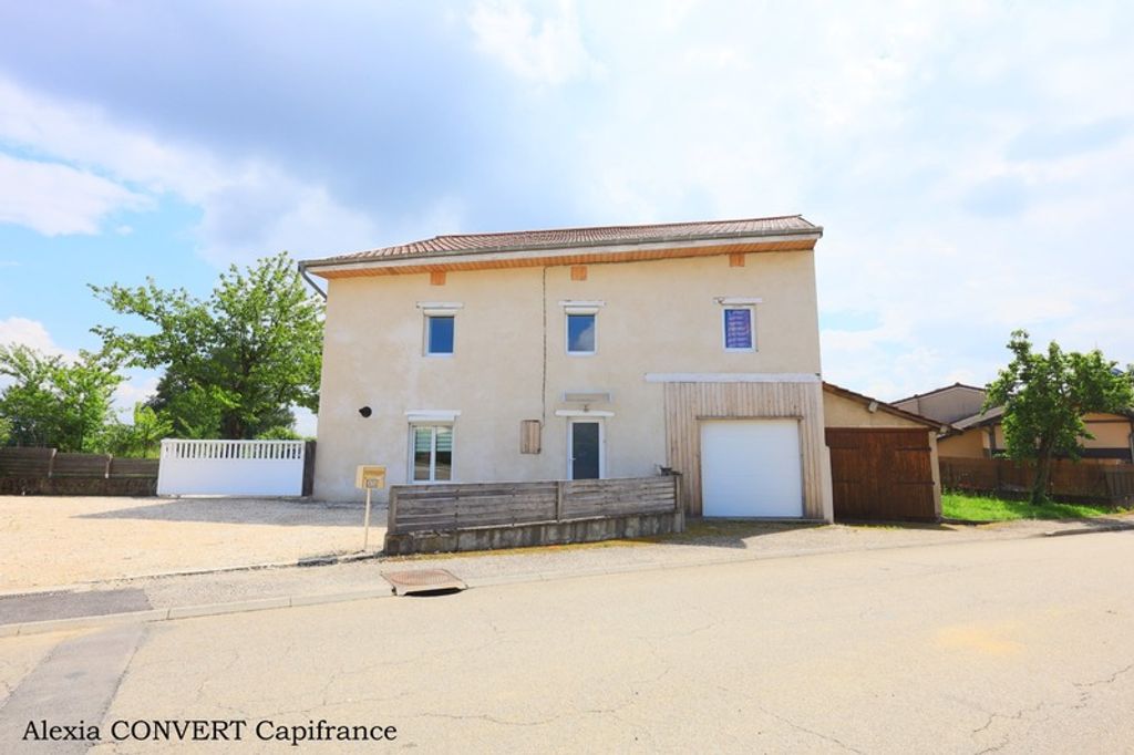 Achat maison à vendre 3 chambres 110 m² - Curtafond