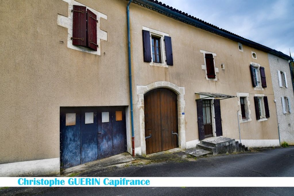 Achat maison à vendre 5 chambres 230 m² - Montignac-Charente