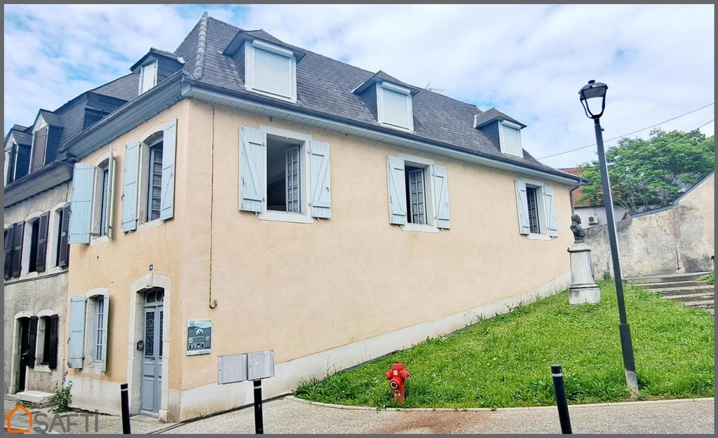 Achat maison à vendre 2 chambres 113 m² - Oloron-Sainte-Marie