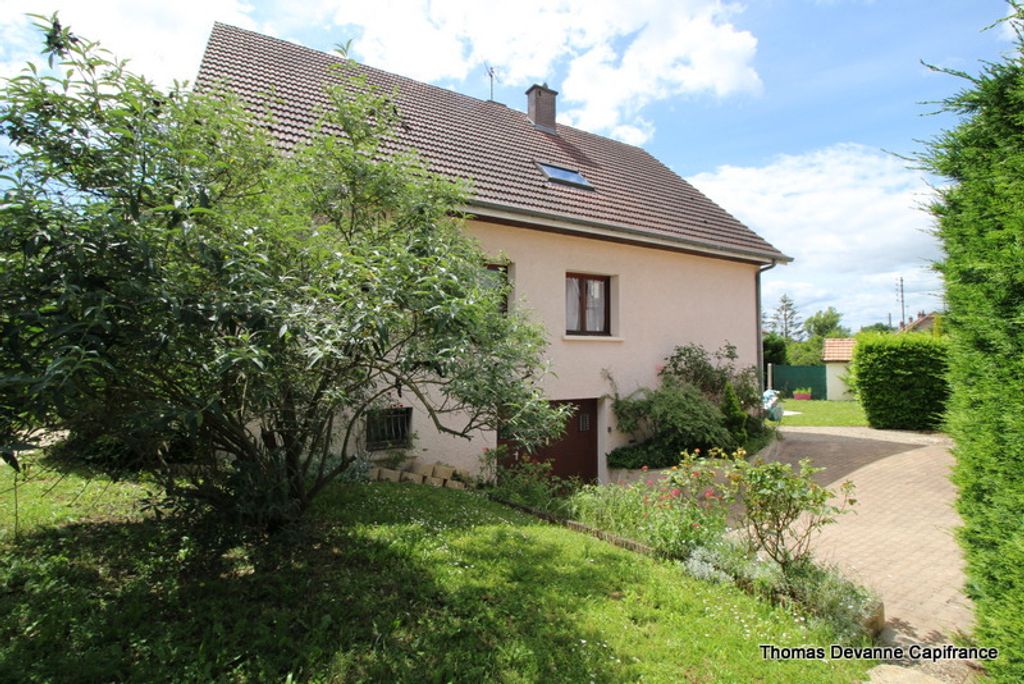 Achat maison à vendre 7 chambres 210 m² - Dijon