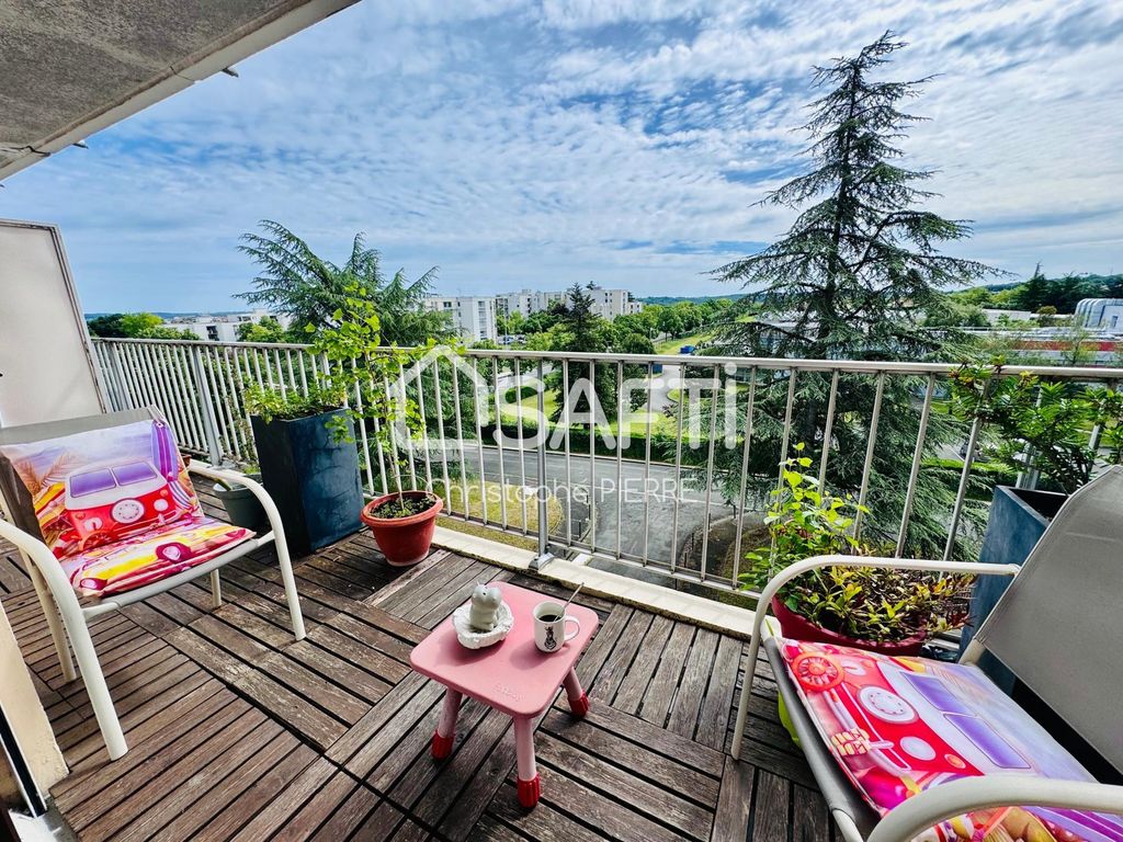 Achat appartement à vendre 2 pièces 54 m² - Angoulême