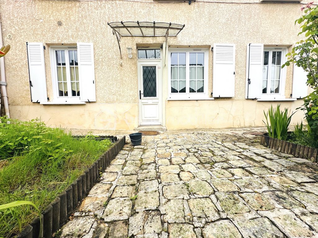 Achat appartement à vendre 3 pièces 64 m² - Fontenay-Trésigny