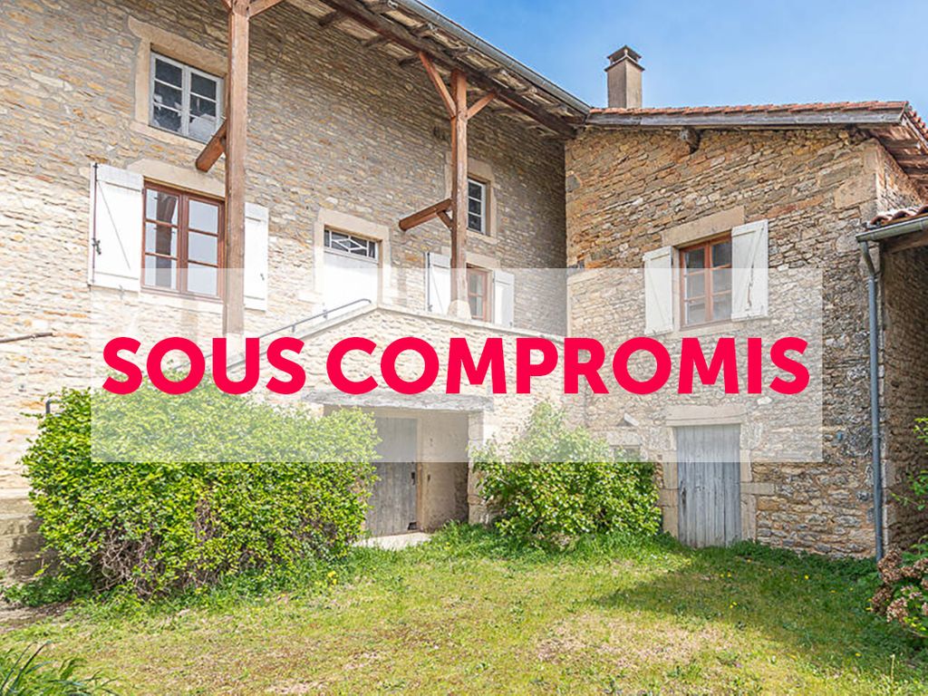 Achat maison à vendre 2 chambres 68 m² - Verzé