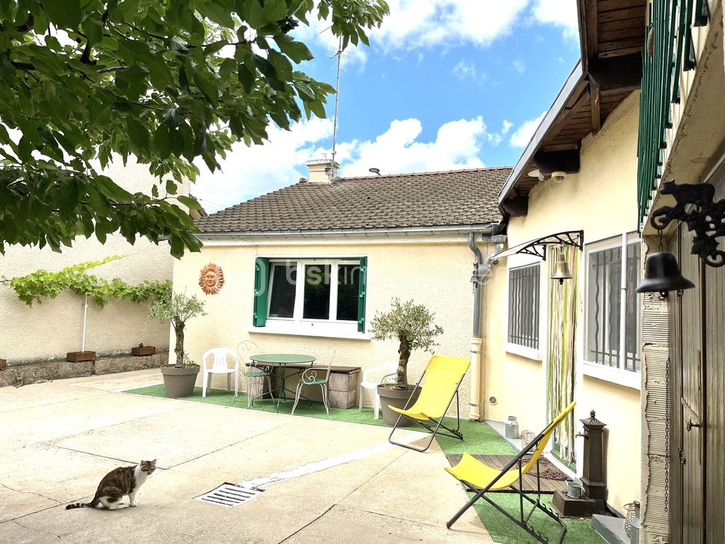 Achat maison à vendre 2 chambres 100 m² - Drancy