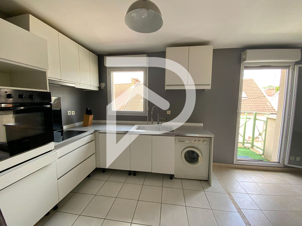 Achat appartement à vendre 3 pièces 56 m² - Ozoir-la-Ferrière