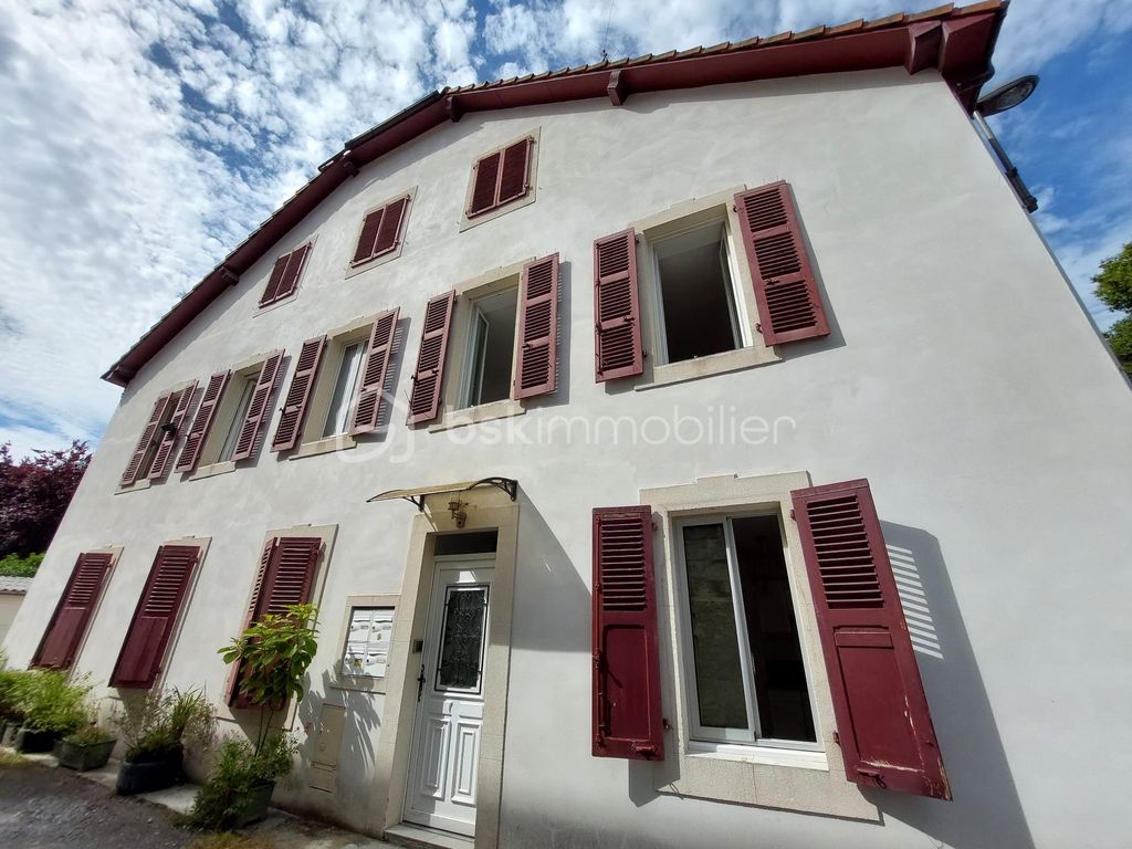 Achat maison à vendre 4 chambres 131 m² - Pau