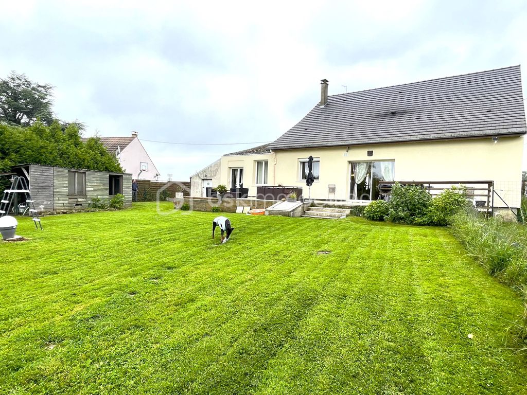 Achat maison à vendre 5 chambres 204 m² - Avrechy