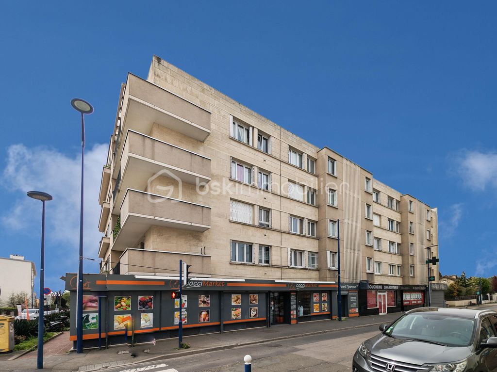 Achat appartement à vendre 2 pièces 60 m² - Drancy