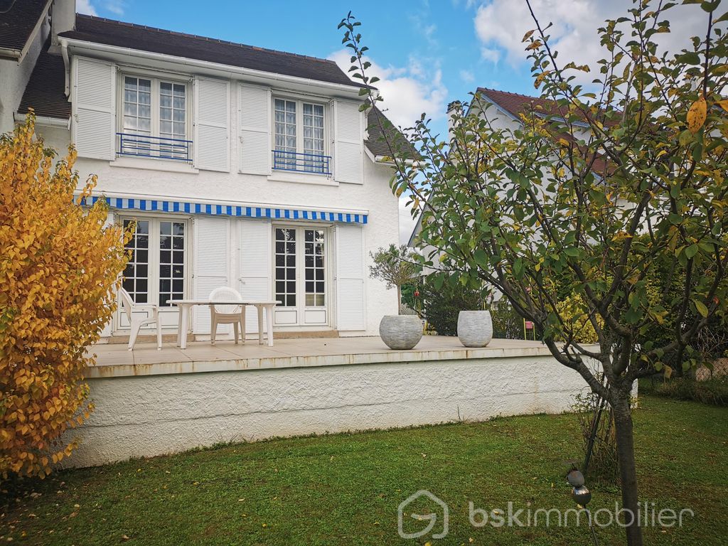 Achat maison à vendre 4 chambres 131 m² - Eaubonne