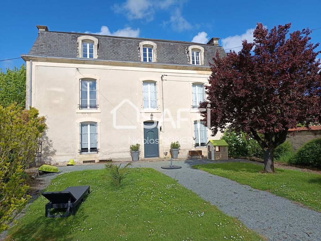 Achat maison à vendre 4 chambres 185 m² - Niort