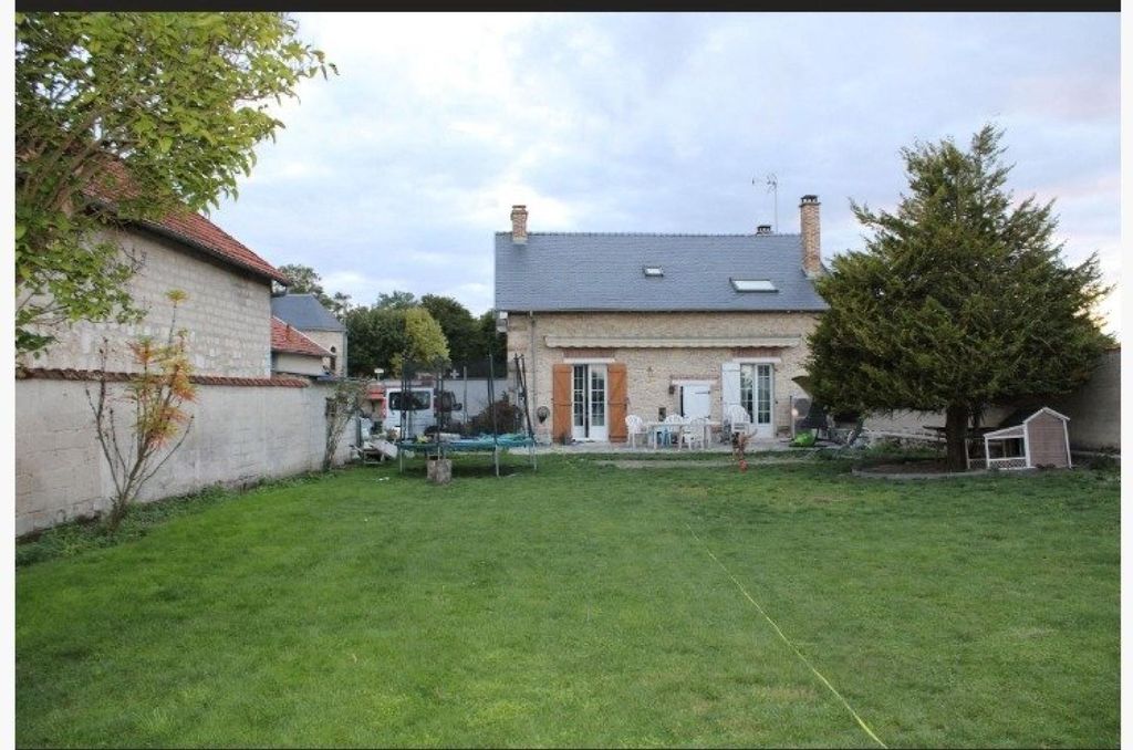 Achat maison à vendre 4 chambres 130 m² - Menneville