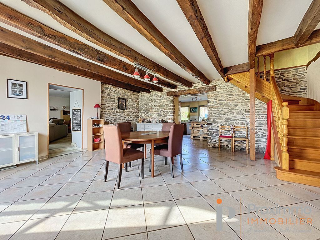 Achat maison à vendre 4 chambres 166 m² - Saint-Senoux