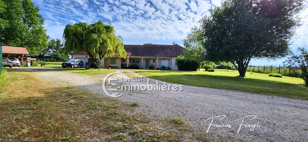 Achat maison à vendre 4 chambres 158 m² - Saint-Germain-du-Bois