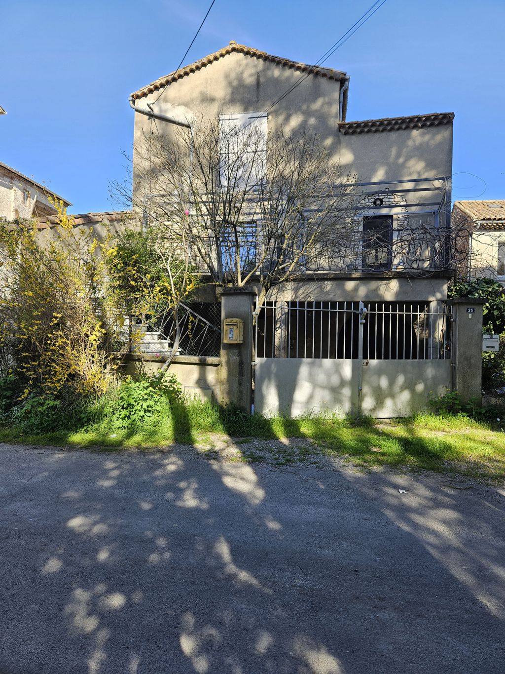 Achat maison à vendre 4 chambres 137 m² - Saint-Hilaire-de-Brethmas