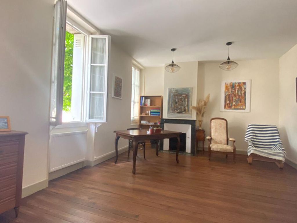 Achat maison à vendre 3 chambres 141 m² - Bordeaux