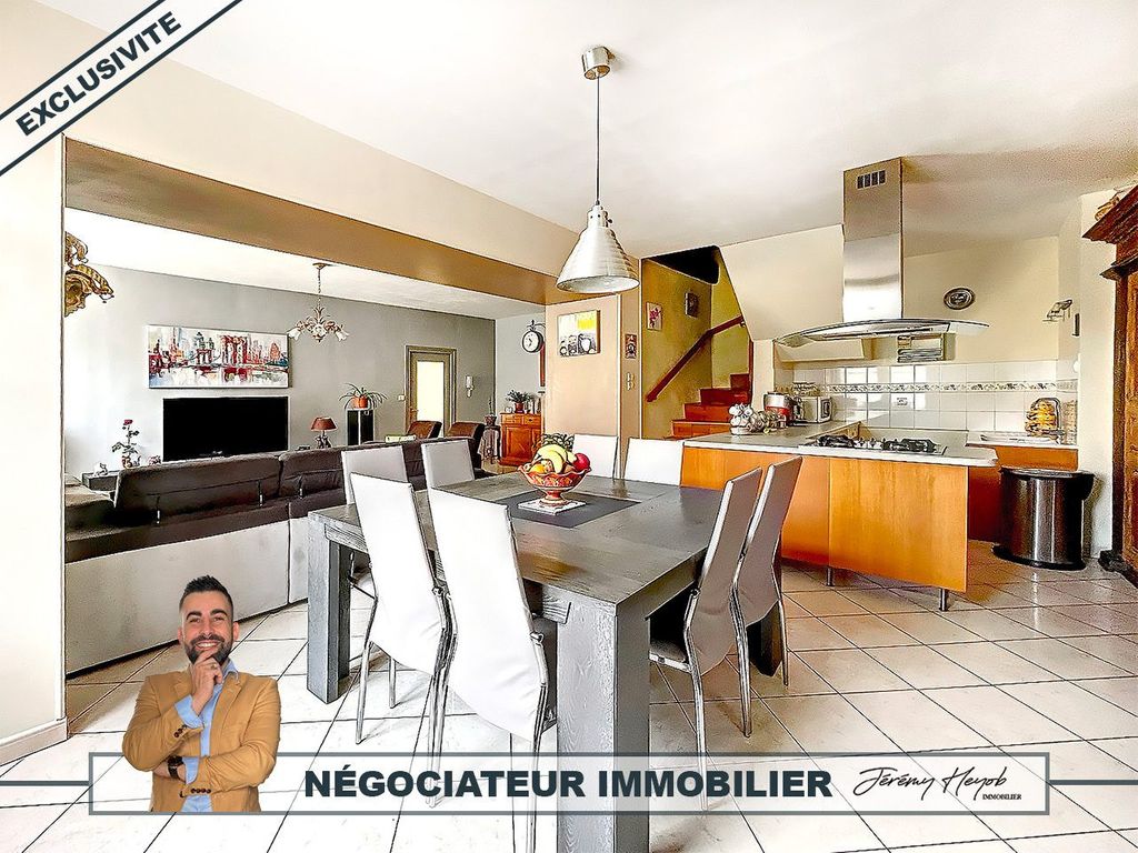 Achat maison à vendre 3 chambres 190 m² - Montrottier