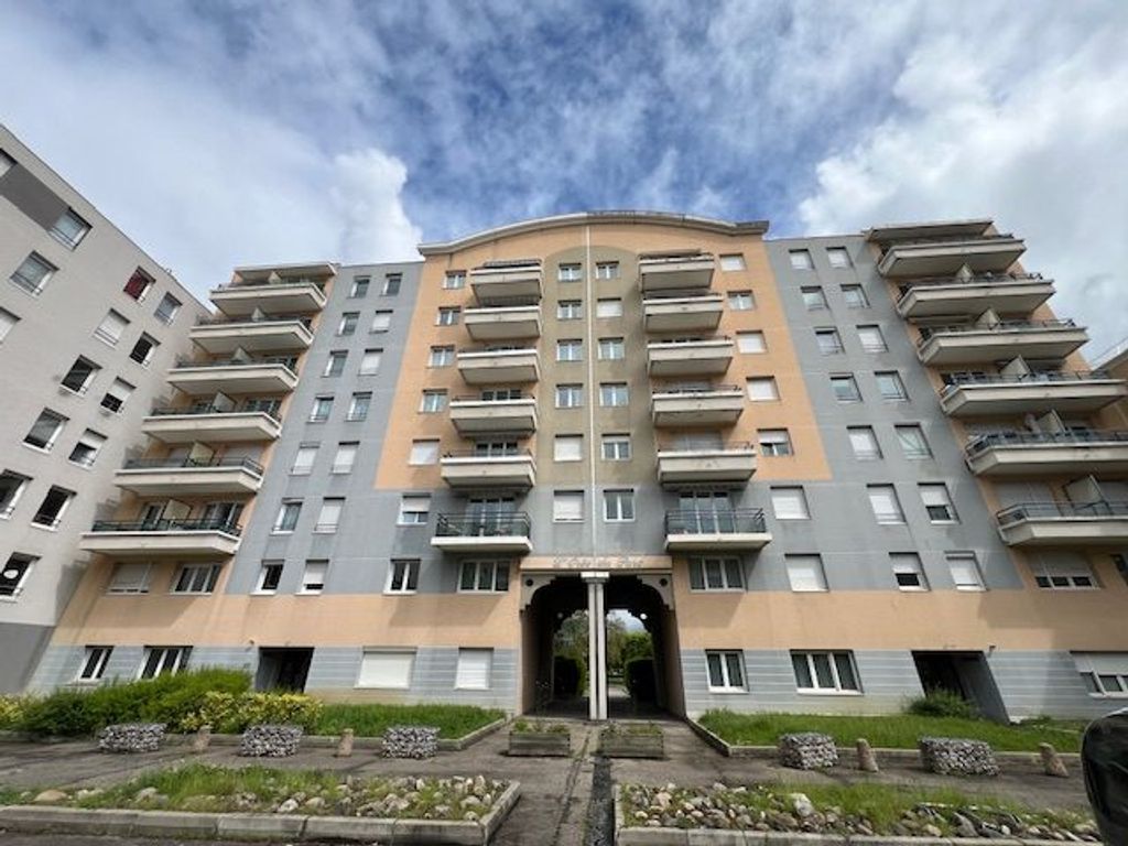 Achat appartement à vendre 3 pièces 56 m² - Saint-Étienne