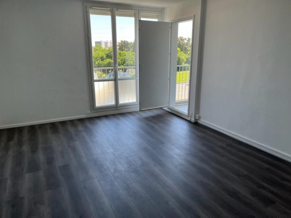 Achat appartement à vendre 3 pièces 64 m² - La Rochelle