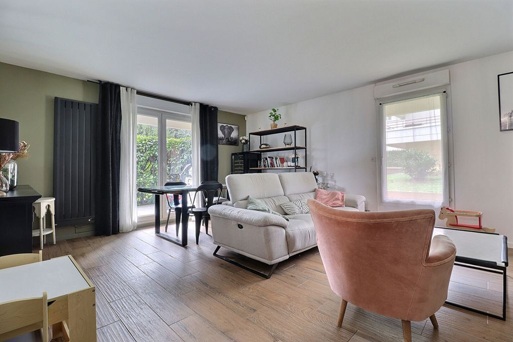 Achat appartement à vendre 4 pièces 85 m² - Paris 18ème arrondissement