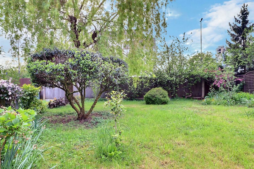 Achat maison à vendre 3 chambres 102 m² - Saint-Leu-la-Forêt