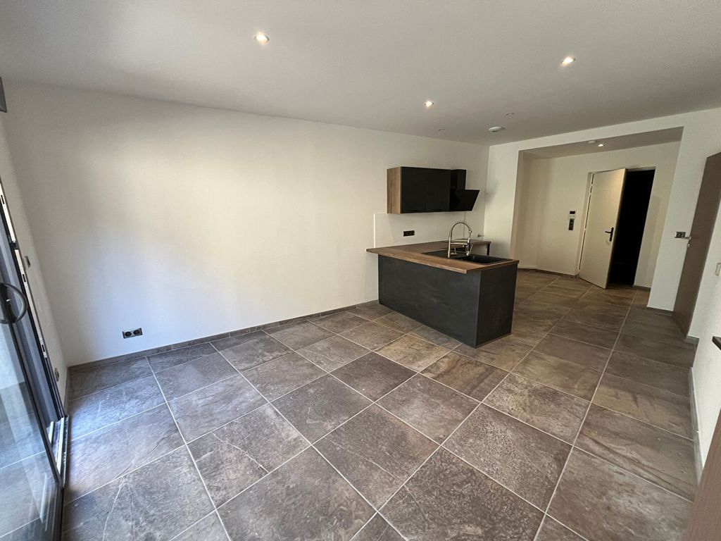 Achat appartement à vendre 2 pièces 50 m² - Châteaurenard