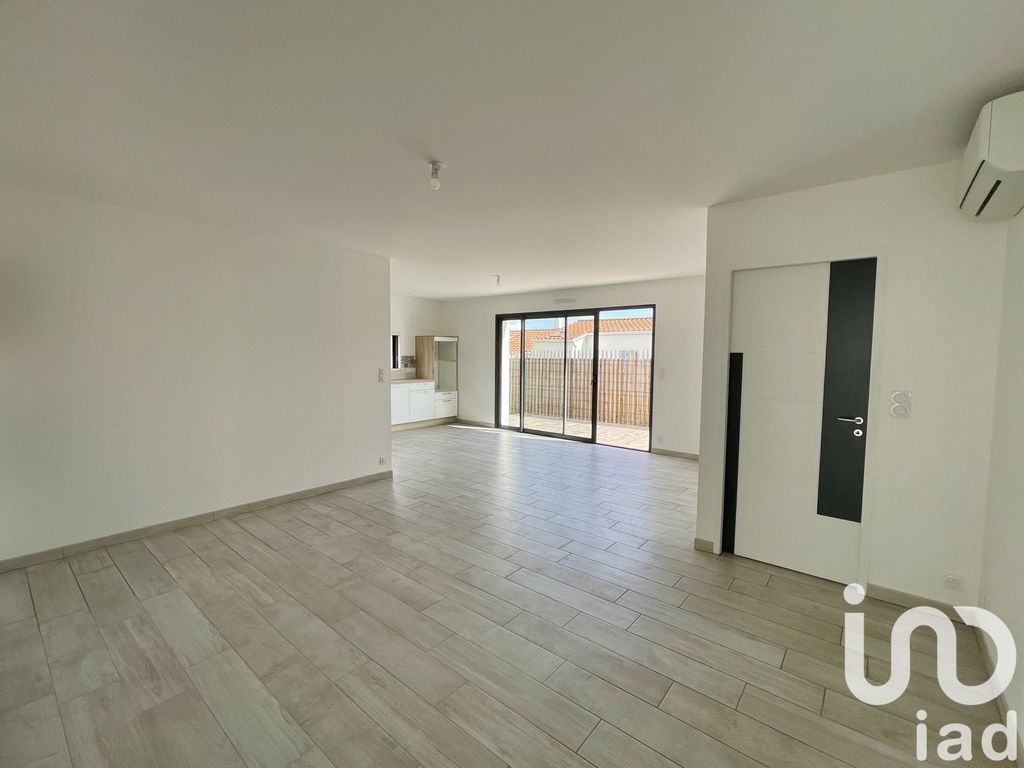 Achat maison à vendre 3 chambres 83 m² - Saint-Hilaire-de-Riez