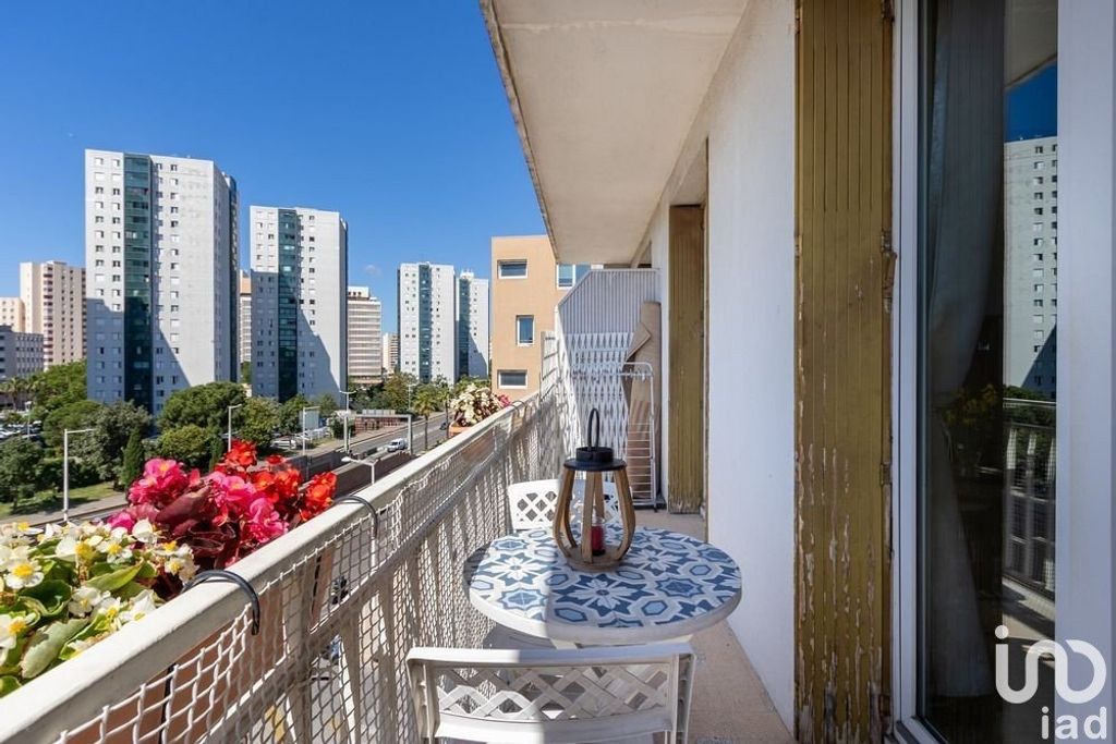 Achat appartement à vendre 4 pièces 65 m² - Toulon