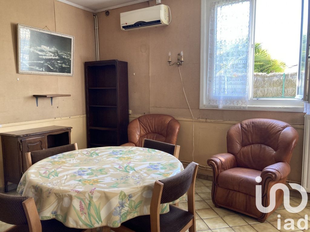 Achat maison à vendre 2 chambres 63 m² - Royan