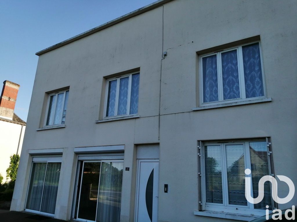 Achat maison à vendre 5 chambres 215 m² - Saint-Rémy-de-Sillé