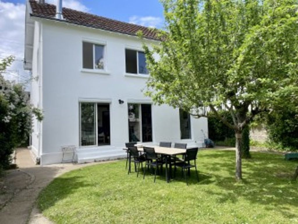 Achat maison à vendre 6 chambres 160 m² - Nantes