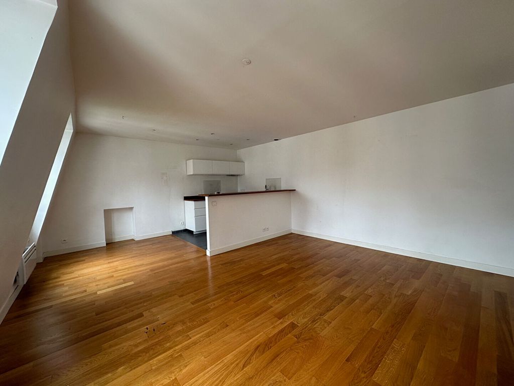 Achat appartement à vendre 2 pièces 52 m² - Paris 18ème arrondissement