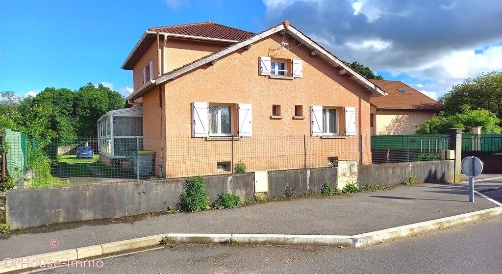 Achat maison à vendre 4 chambres 166 m² - Chavanoz