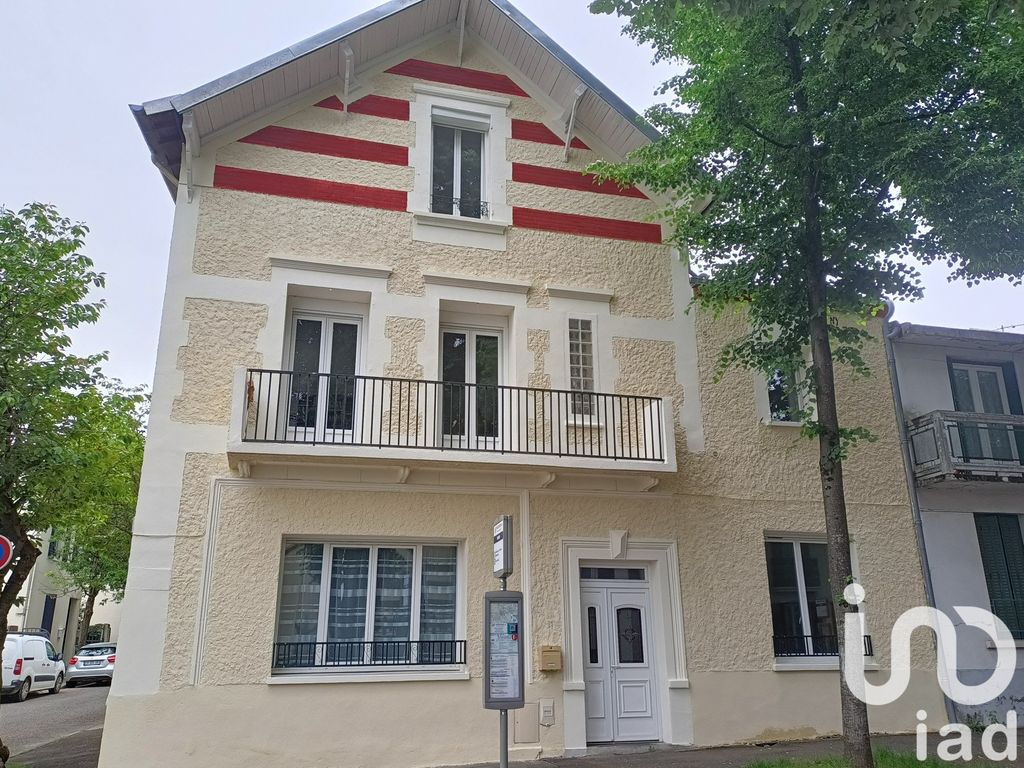 Achat maison à vendre 5 chambres 177 m² - Vichy