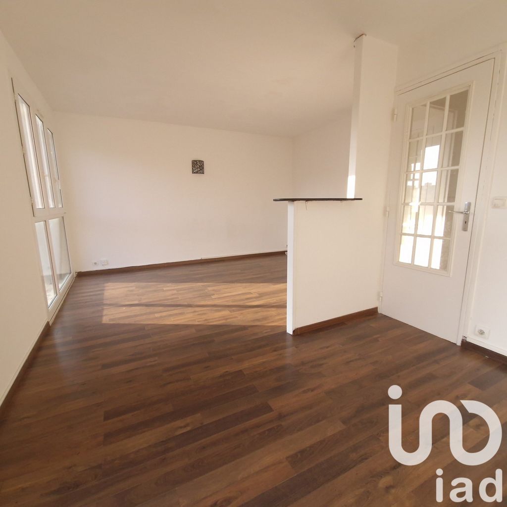 Achat appartement à vendre 4 pièces 67 m² - Les Mureaux