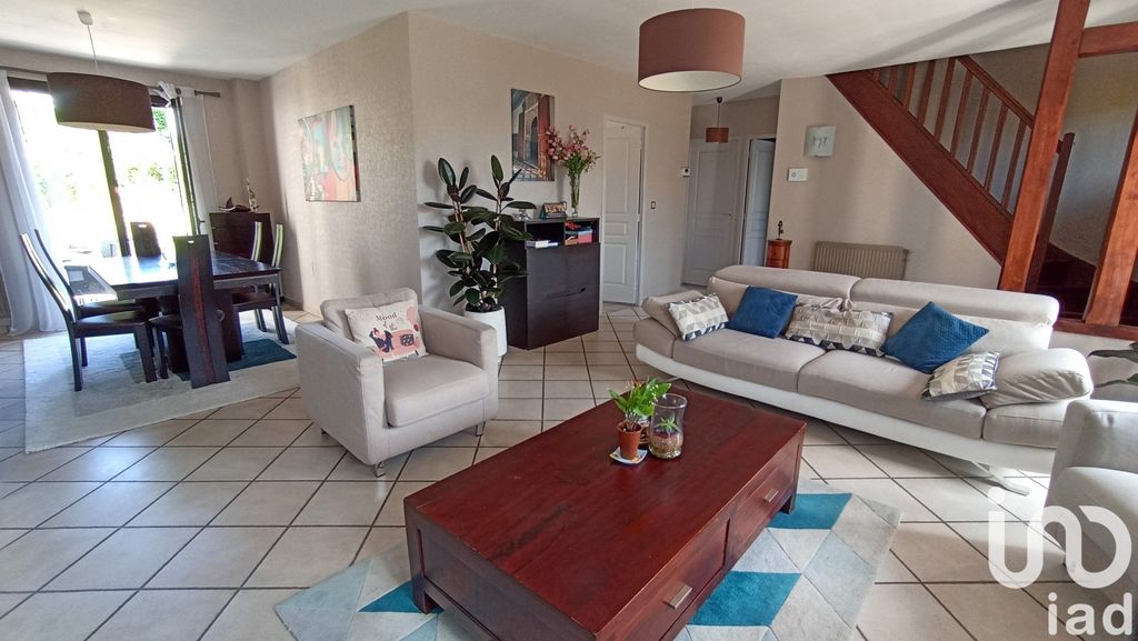 Achat maison à vendre 5 chambres 150 m² - Ollainville