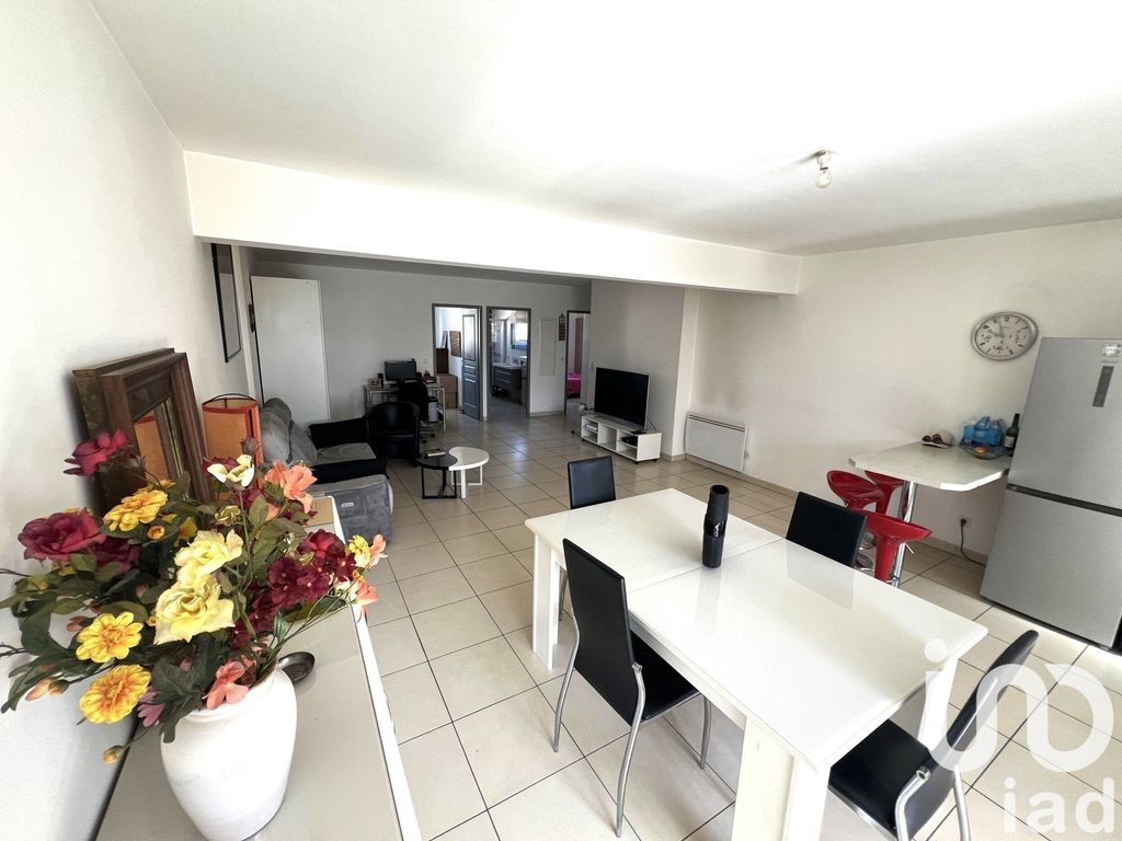 Achat appartement à vendre 3 pièces 78 m² - Canet-en-Roussillon