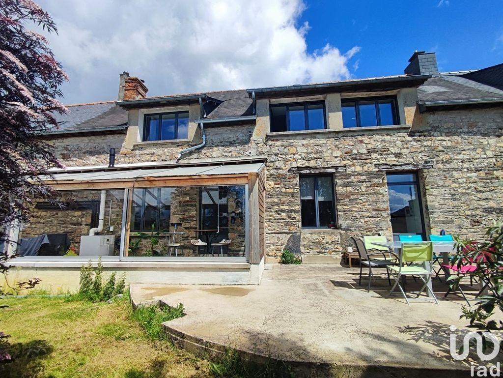 Achat maison à vendre 6 chambres 167 m² - Bain-de-Bretagne