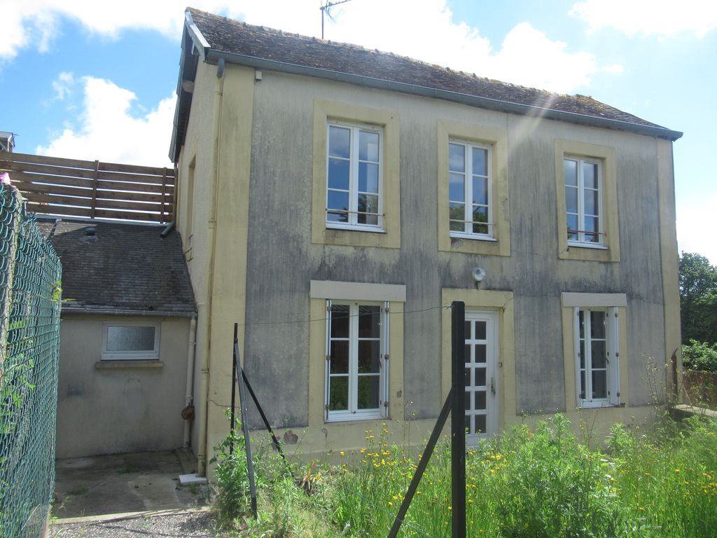 Achat maison à vendre 2 chambres 70 m² - La Motte-Fouquet