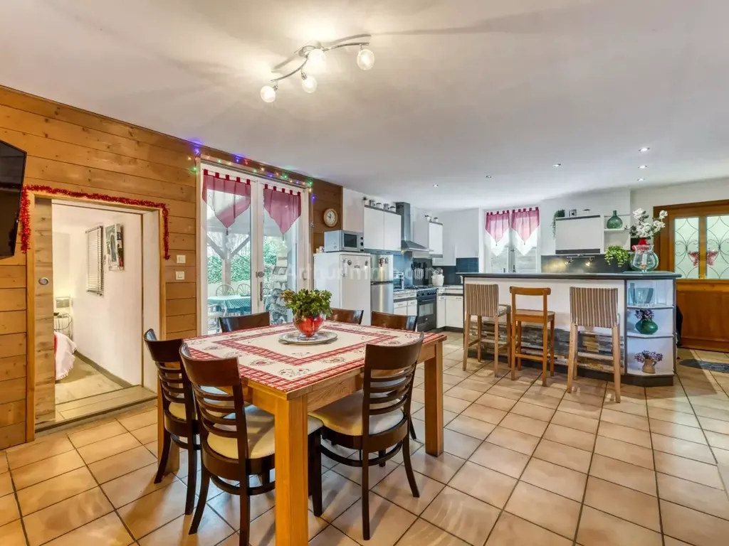 Achat appartement à vendre 4 pièces 73 m² - Aix-les-Bains