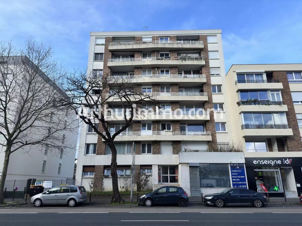 Achat appartement à vendre 2 pièces 45 m² - Livry-Gargan