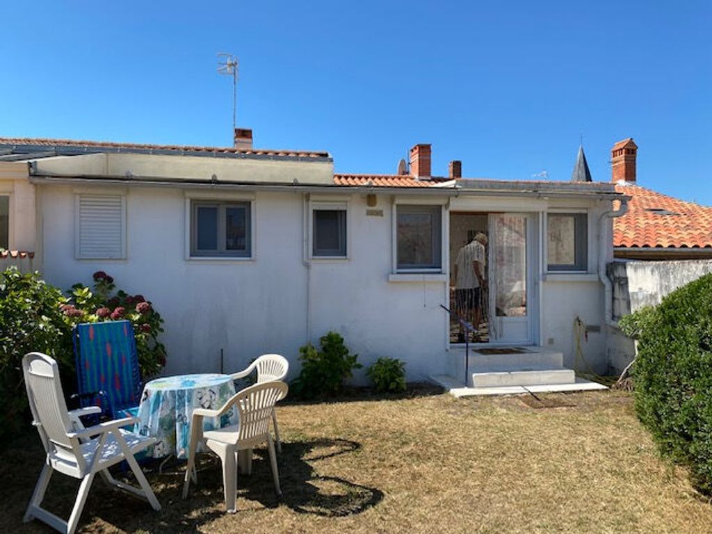 Achat maison à vendre 1 chambre 75 m² - Longeville-sur-Mer