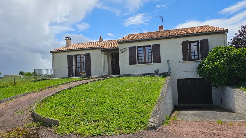 Achat maison à vendre 3 chambres 114 m² - Saint-Nazaire-sur-Charente