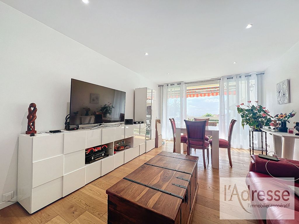 Achat appartement à vendre 3 pièces 64 m² - Antibes