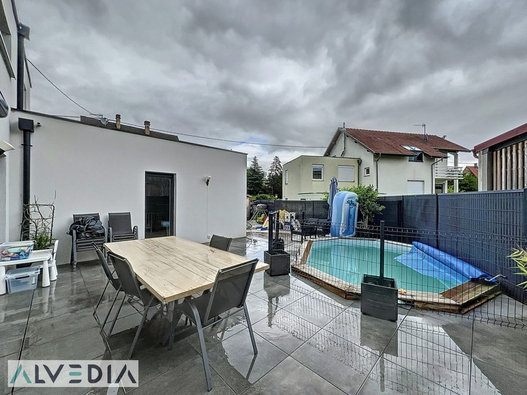 Achat maison à vendre 3 chambres 130 m² - Ernolsheim-Bruche