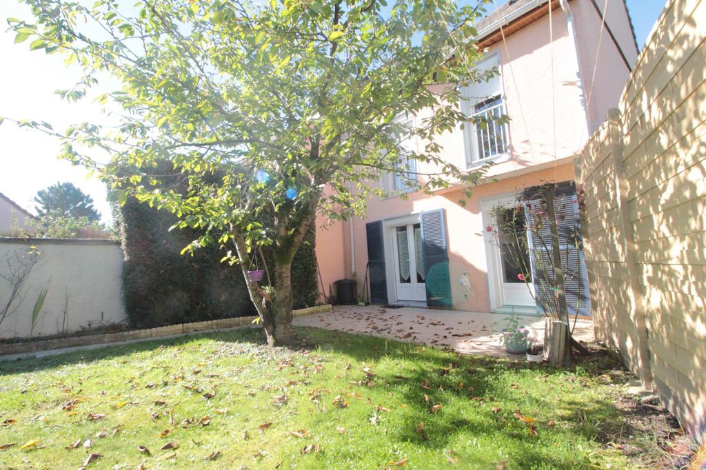 Achat maison à vendre 4 chambres 120 m² - Choisy-au-Bac