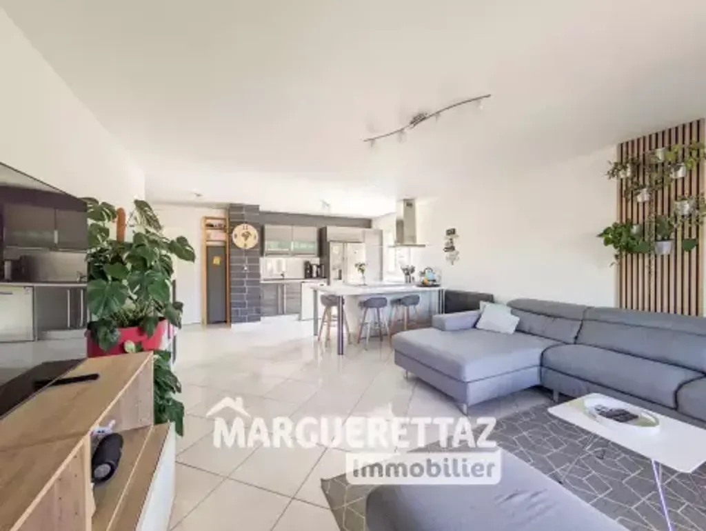 Achat appartement à vendre 3 pièces 70 m² - Viuz-en-Sallaz