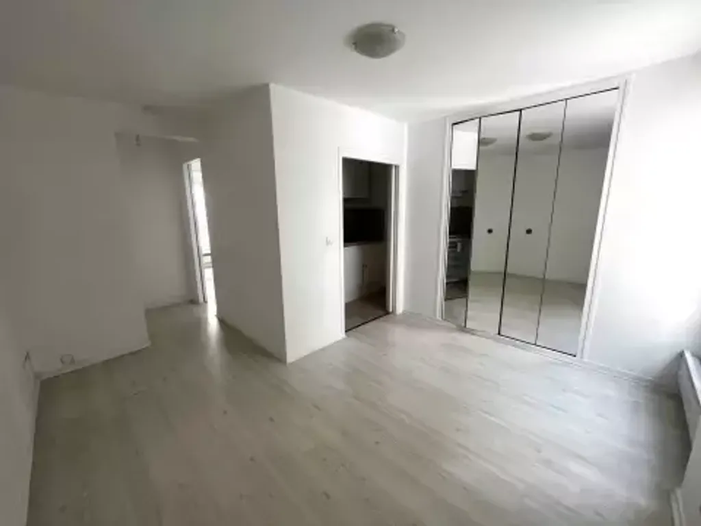 Achat appartement à vendre 2 pièces 27 m² - Paris 15ème arrondissement